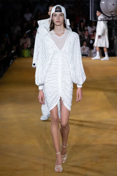 Look 67